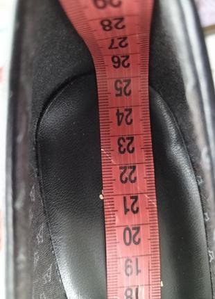 Туфли кожаные  стелька 25 см на каблуке st.michael leatherupper6 фото