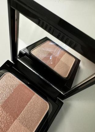 Многофункциональная пудра bobbi brown brightening brick, pink, 6.6 г
