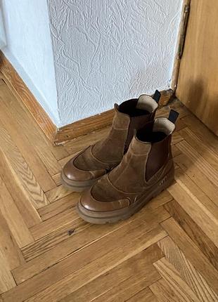 Боти чоботи черевики українського бренду artell