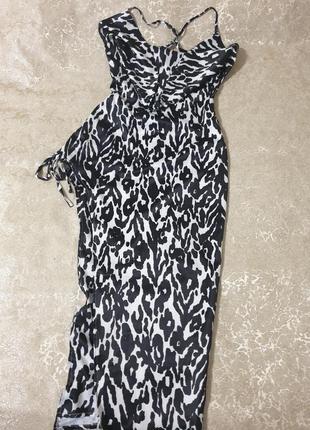 Платье -сарафан с открытым декольте5 фото