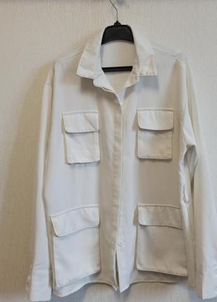 Рубашка - пиджак из плотной костюмной ткани.,ее пояс.1 фото