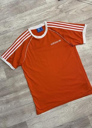 Футболка від adidas1 фото