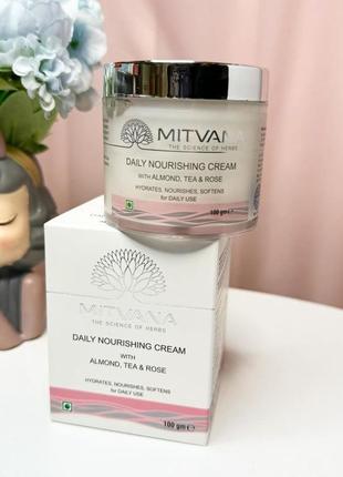 Живильний крем для обличчя mitvana daily nourishing cream with almond, tea & rose