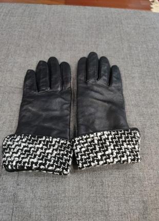 Красивые кожаные перчатки с отворотами2 фото
