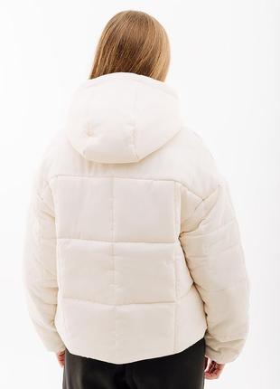 Женская куртка nike clsc puffer бежевый xs (7dfb7672-838 xs)4 фото