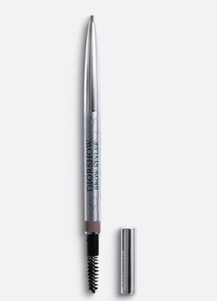 Diorshow brow styler ультратонкий олівець для брів