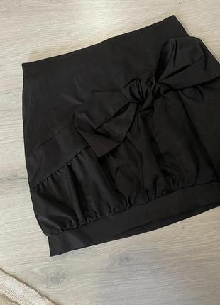 Стильна спідниця з бантом