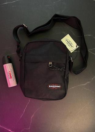 Чоловічий месенджер eastpak 🗼