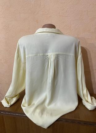 Большой выбор блуз рубашек / легкая рубашка ванильного цвета3 фото
