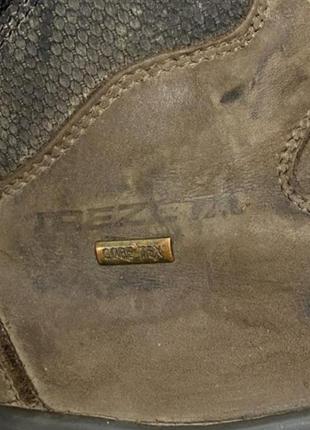Треккинговые ботинки trezeta gore-tex.размер 42.кожаные ботинки, шапки8 фото