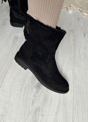 Нові зимові черевики