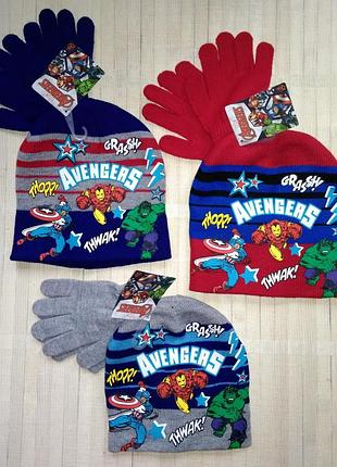 Комплект шапка перчатки для мальчика avengers супер герои от marvel