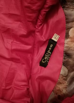 Яскраво рожева куртка-пальто5 фото