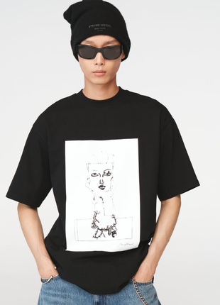 Zara &amp; steven meisel коллаборация плотная футболка с принтом9 фото