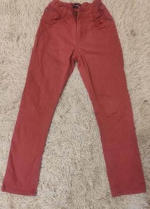 Джинсы на мальчика рост 140см