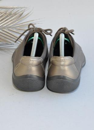 Кожаные ботинки на широкую ножку3 фото
