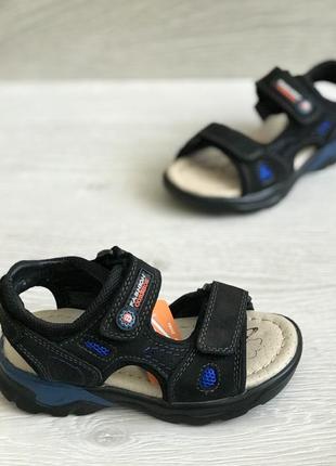 Босоніжки для хлопчиків