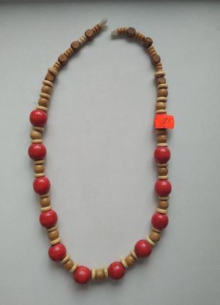 Бусы из дерева деревянные красные