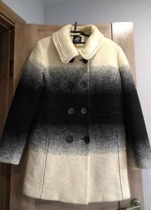Невероятно легкое и теплое пальто 80% шерсть adriano domianni3 фото