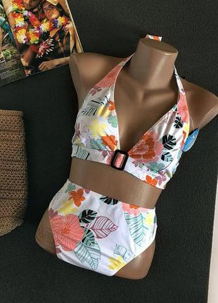 Новий неймовірний купальник трійка swim style