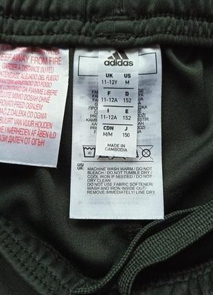 Спортивные шорты adidas, манчестер юнайд3 фото