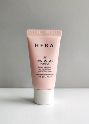 Солнцезащитный тонирующий крем hera uv protector tone-up spf50+ / pa++++