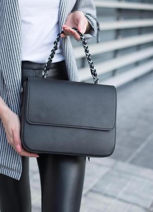 Кросбоді чорного кольору, жіноча стильна сумка на плече, сумка з двома ручками, каркасна сумка жіноча3 фото
