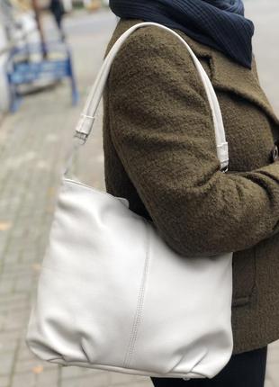 Шкіряна жіноча сіра сумка