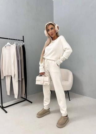 Ангоровий костюм