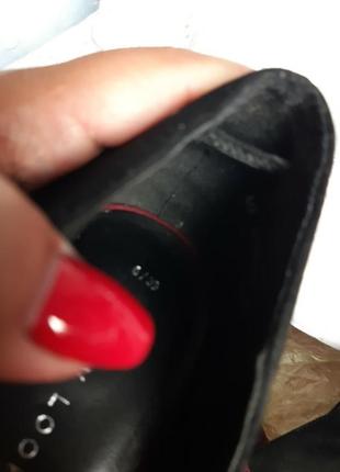Туфли лодочки под замш new look чёрный/бордовый цвет 38.5-395 фото