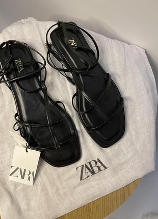 Кожаные босоножки zara новая коллекция2 фото