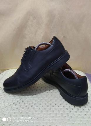 Кожаные туфли clarks active air vent