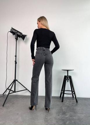 Джинсы кокетка прямые с разрезами
