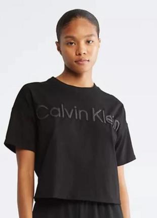 Футболка calvin klein m 38