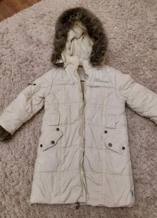 Куртка зимова для дівчат на ріст 116-122 см,стан ідеальний