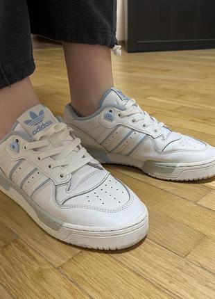 Кеди adidas rivarly low оригінал