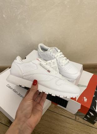 Кроссовки reebok