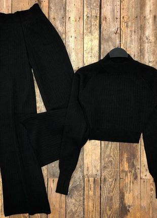 Трендовый женский костюм в рубчик: широкие брюки + свитер2 фото