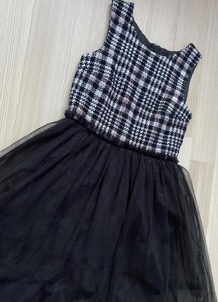 Стильна святкова сукня