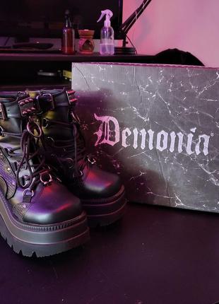 Сапоги ботинки demonia shaker-60 naked wolfe dollskill винтаж killstar new rock wolf кожа leather8 фото