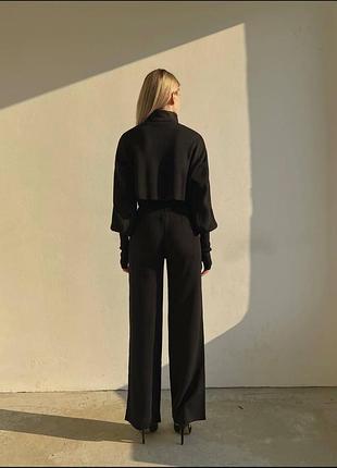 Жіночий теплий костюм з ангори з прорізами для пальчиків