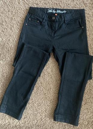 Круті джинси брюки з пропиткою під шкіру stocatto