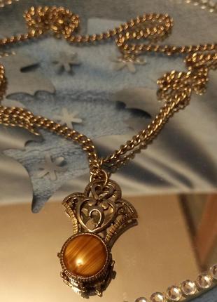 Вінтажне колье у кельтському стилі. англія.