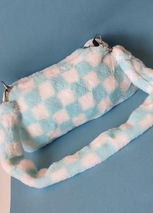Плюшева сумочка багет (біла з блакитним)3 фото