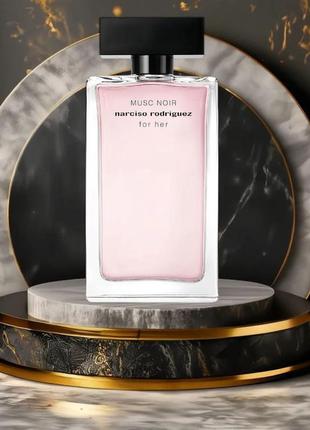 Narciso rodriguez "musc noir"1 фото