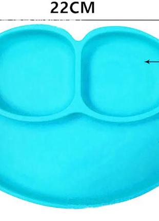 Набор силиконовая тарелка коврик, слюнявчик пвх голубой и силиконовая эргономическая ложка (n-1097)3 фото