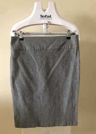 Спідниця-футляр