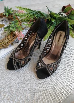 Босоножки туфли с камнями праздничные черные в идеальном состоянии фирменные  jumex3 фото