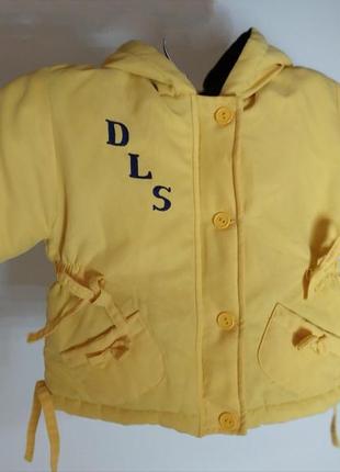 Детская желтая курточка с капюшоном утепленная дитяча жовта куртка тепла