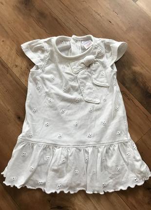 Платье на новорождённую девочку 0-3 месяца